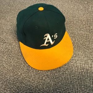 Oakland Athletic A’s Throwback Fitted baseball Hat
